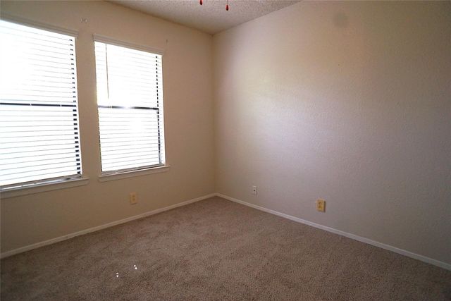 8418 Fathom CIR C-302, Austin, TX 78750