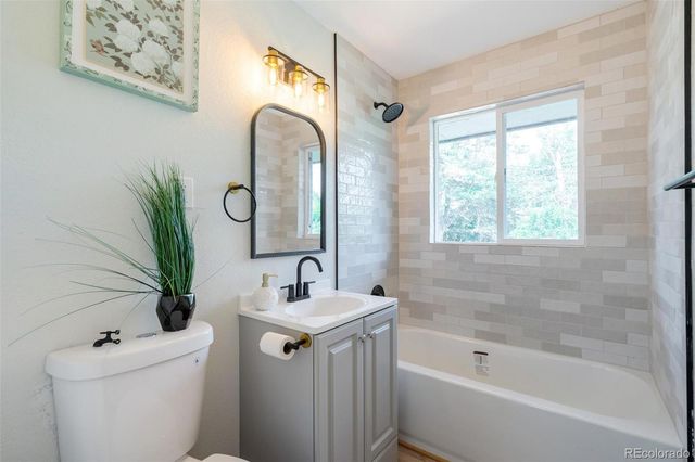 562 Lima Street, Aurora, CO 80010