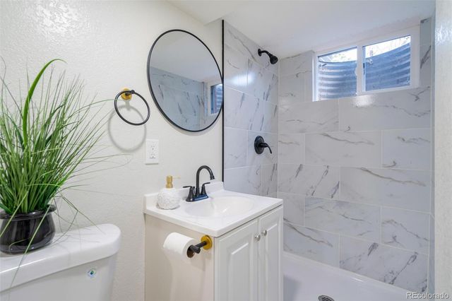 562 Lima Street, Aurora, CO 80010