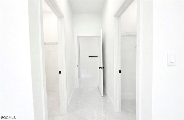 2522 Alice PL, Lehigh Acres, FL 33971