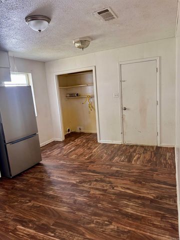 1321 W 57th Street, North Little Rock, AR 72118