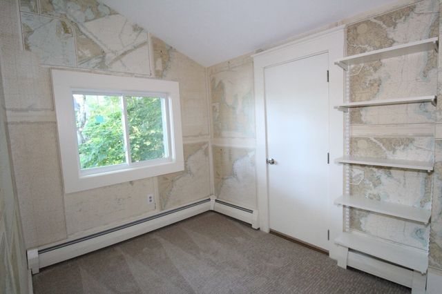 49 Woodward Avenue, Gloucester, MA 01930