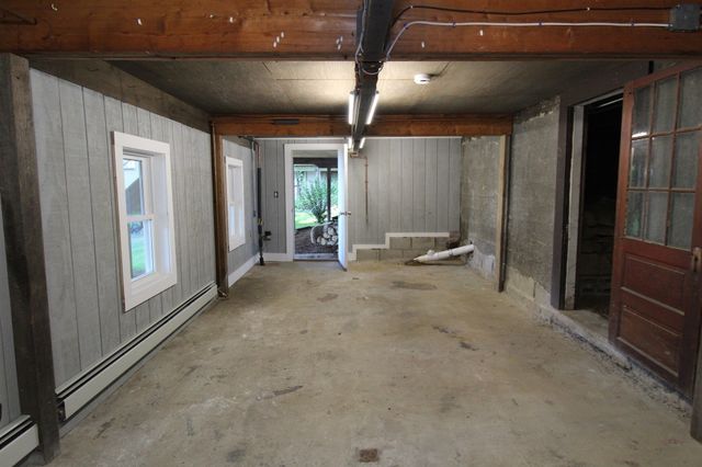 49 Woodward Avenue, Gloucester, MA 01930