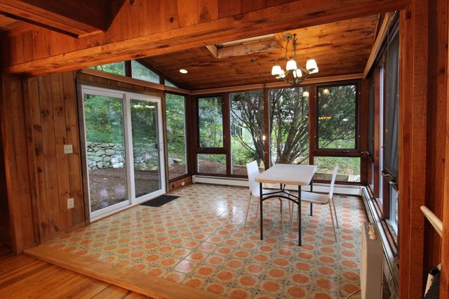 49 Woodward Avenue, Gloucester, MA 01930