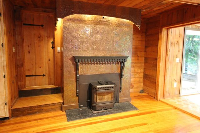 49 Woodward Avenue, Gloucester, MA 01930