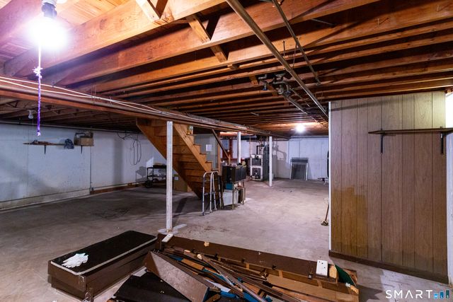 54 Woodhill Road, Manchester, CT 06042