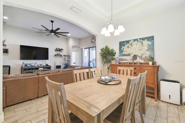 1241 FLORABLU DRIVE, Seffner, FL 33584