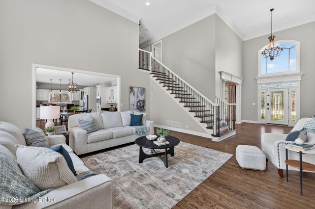 2801 Woodcrest Ct, Prospect, KY 40059