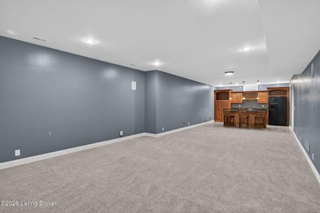 2801 Woodcrest Ct, Prospect, KY 40059