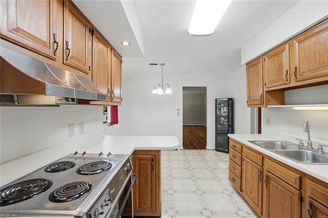 1104 Nolan AVE, Virginia Beach, VA 23464