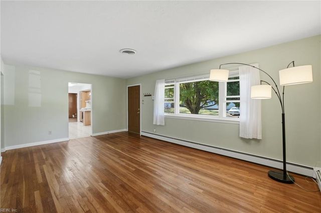 1104 Nolan AVE, Virginia Beach, VA 23464