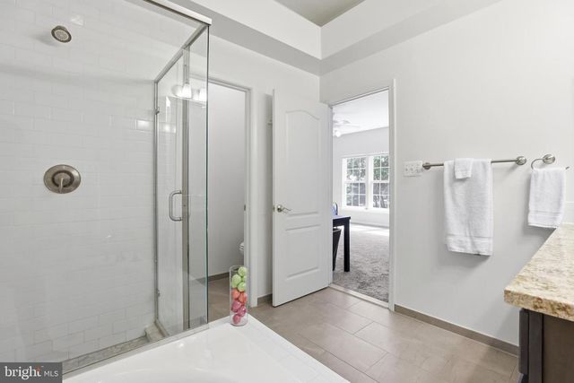 6486 SUTCLIFFE DR, Alexandria, VA 22315