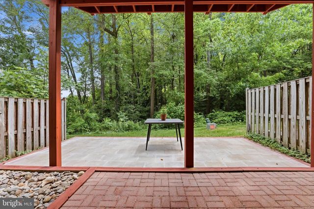 6486 SUTCLIFFE DR, Alexandria, VA 22315