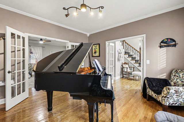 802 Overhills Dr, Old Hickory, TN 37138