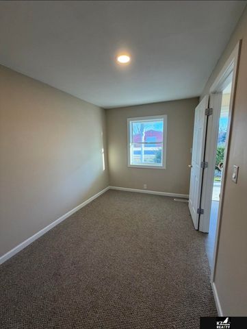 556 W 5th Street, York, NE 68467