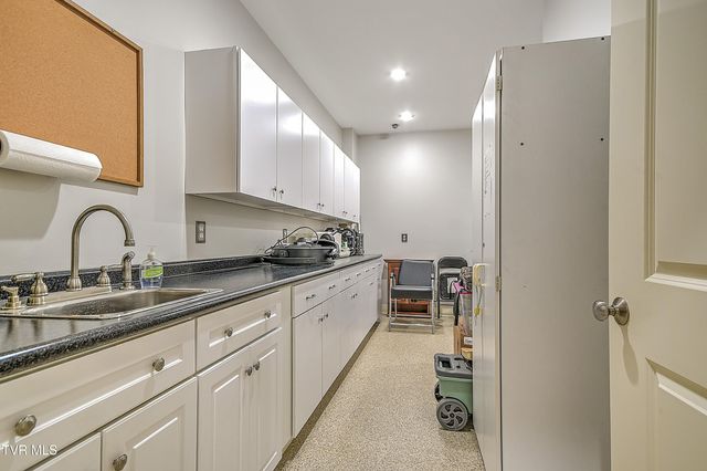 132 Westover Drive, Bristol, TN 37620