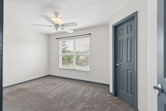 2006 Blossom Valley Ct, Mount Juliet, TN 37122