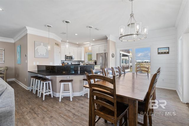 1402 W Dune Drive, Gulf Shores, AL 36542