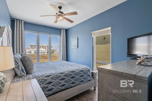 1402 W Dune Drive, Gulf Shores, AL 36542