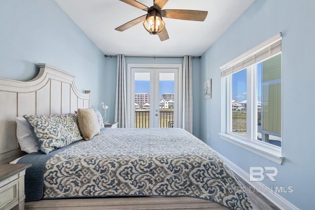 1402 W Dune Drive, Gulf Shores, AL 36542