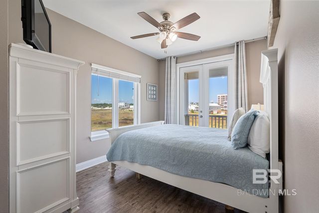 1402 W Dune Drive, Gulf Shores, AL 36542