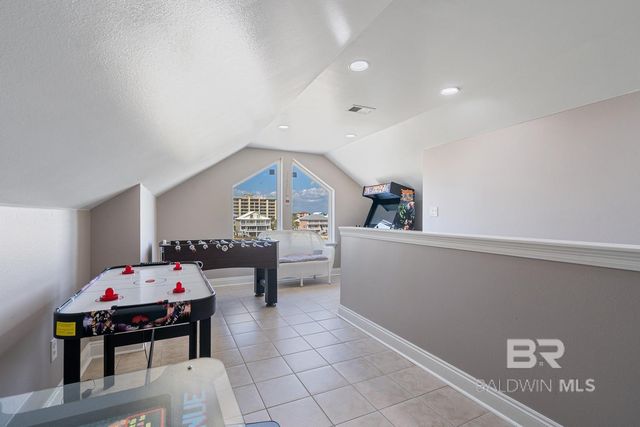 1402 W Dune Drive, Gulf Shores, AL 36542