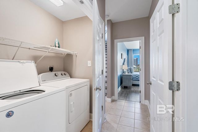 1402 W Dune Drive, Gulf Shores, AL 36542