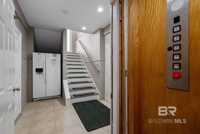 1402 W Dune Drive, Gulf Shores, AL 36542