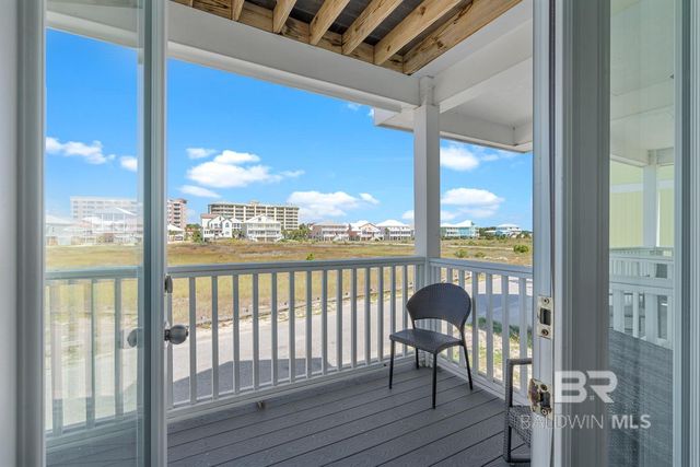 1402 W Dune Drive, Gulf Shores, AL 36542