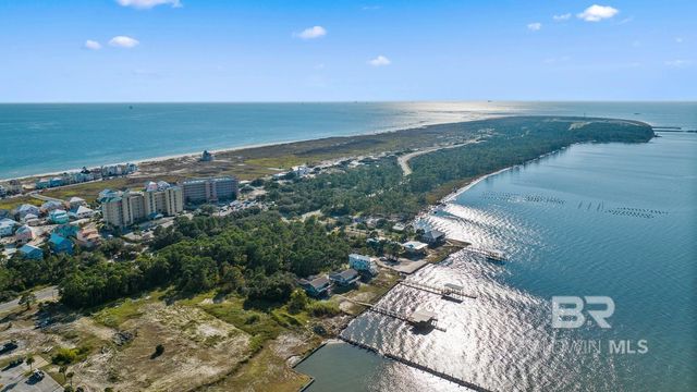 1402 W Dune Drive, Gulf Shores, AL 36542