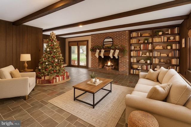 137 N 2ND ST, Newport, PA 17074