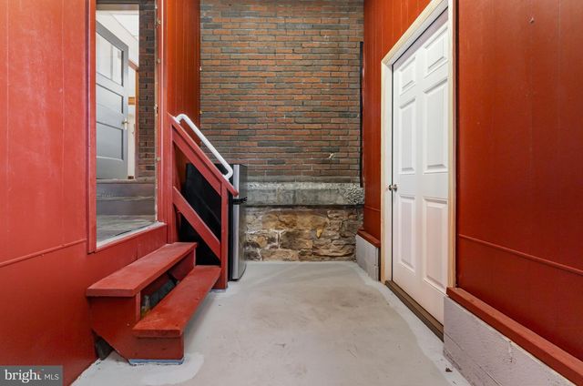 137 N 2ND ST, Newport, PA 17074