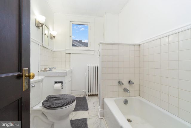 137 N 2ND ST, Newport, PA 17074