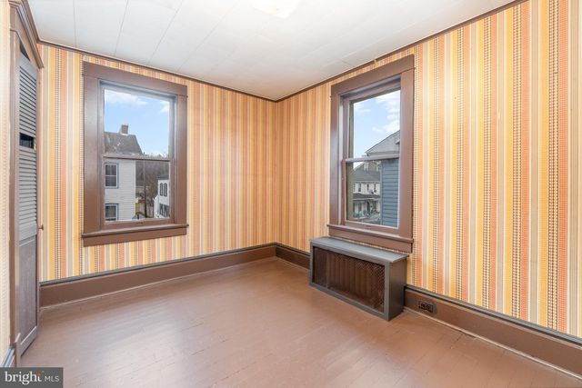 137 N 2ND ST, Newport, PA 17074