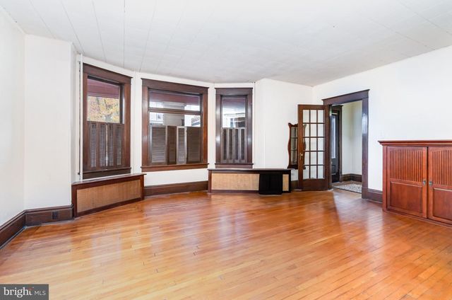 137 N 2ND ST, Newport, PA 17074