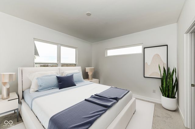 2422 Winthrop Avenue, Indianapolis, IN 46205