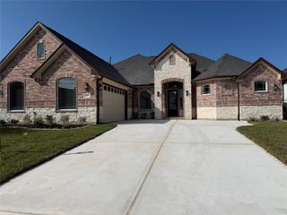 300 Camden Hills Drive, Montgomery, TX 77356