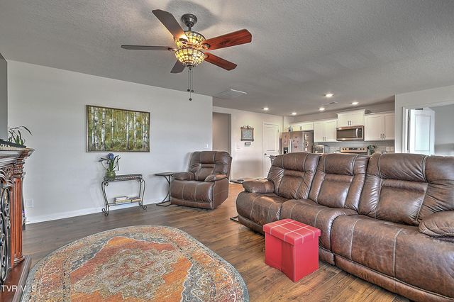 3132 Phillips Way, Kingsport, TN 37664