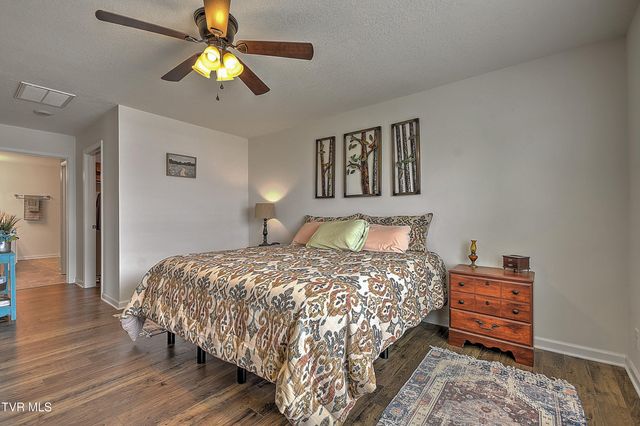 3132 Phillips Way, Kingsport, TN 37664