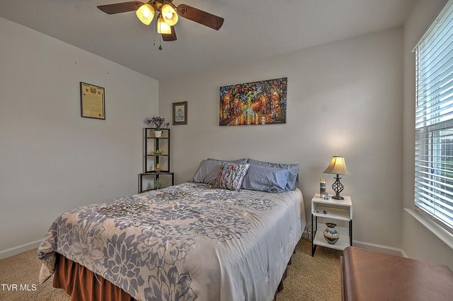 3132 Phillips Way, Kingsport, TN 37664