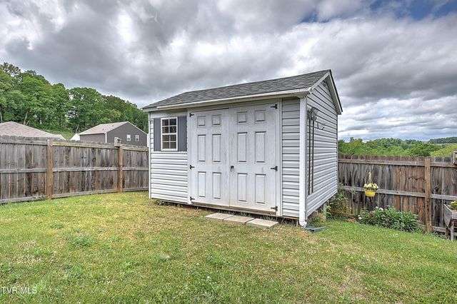 3132 Phillips Way, Kingsport, TN 37664