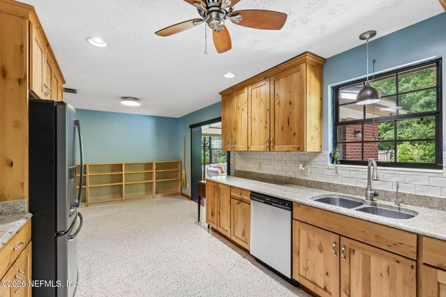 1814 GROVE PARK Drive, Orange Park, FL 32073