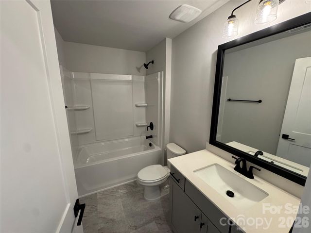 133 Kerr Walk Drive 34, Statesville, NC 28677