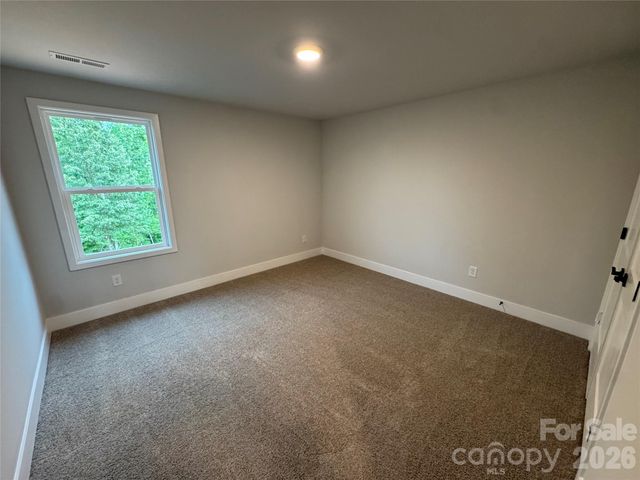 133 Kerr Walk Drive 34, Statesville, NC 28677