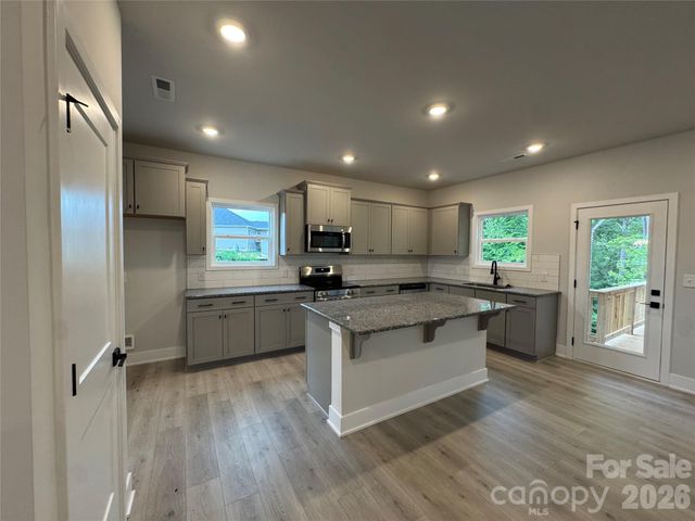 133 Kerr Walk Drive 34, Statesville, NC 28677