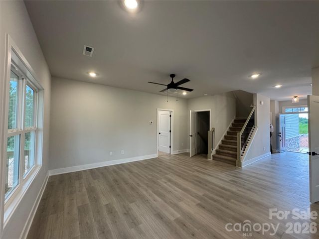 133 Kerr Walk Drive 34, Statesville, NC 28677