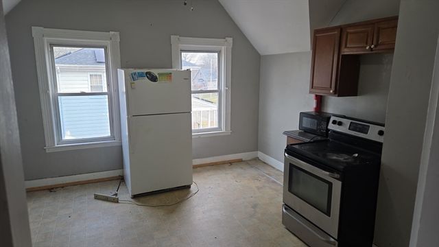 115 Leach Ave, Brockton, MA 02301