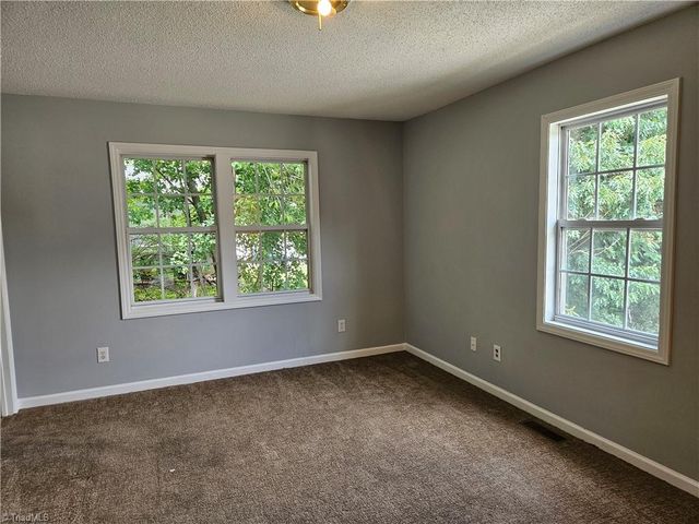 1665 Tadmore Street, Winston-salem, NC 27127