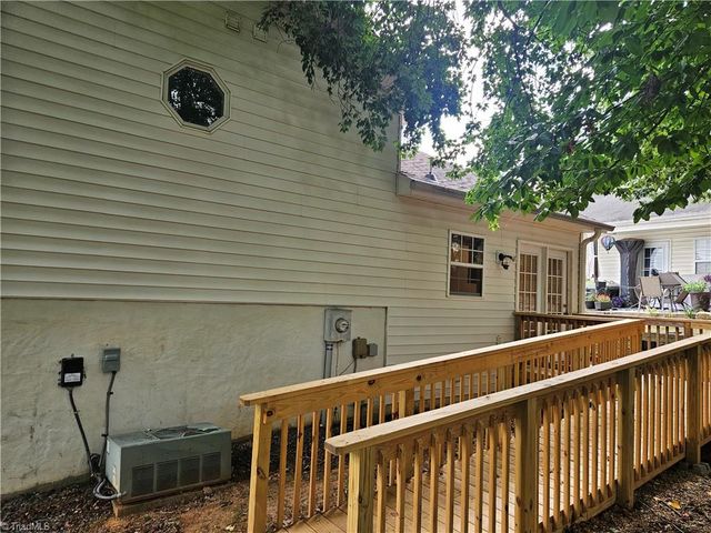 1665 Tadmore Street, Winston-salem, NC 27127