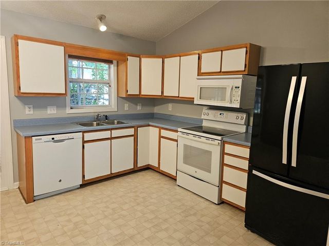 1665 Tadmore Street, Winston-salem, NC 27127